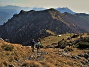 66 Vista su Baita Venturosa-Passo di Grialeggio-Cancervo